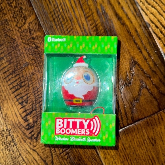 NWT BLUETOOTH BITTY BOOMER Wireless Bluetooth Speaker - Picture 1 of 4